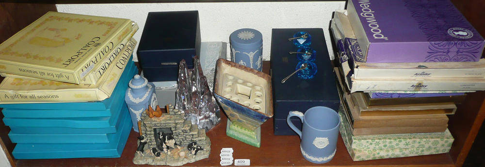 Lot 409 - A collection of Aynsley and Coalport collectors plates, Border Fine Art model, a glass...