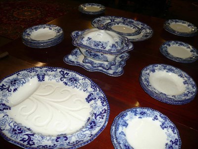 Lot 449 - Doulton 'Nanking' pattern part dinner service