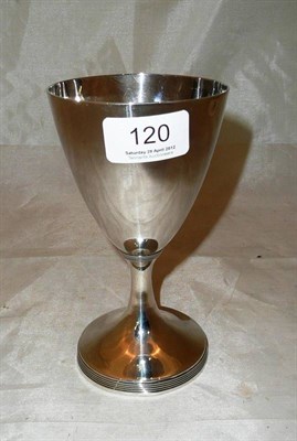 Lot 120 - A Georgian silver goblet, London 1792