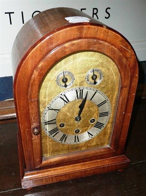 Lot 361 - Oak mantel clock, striking five gongs