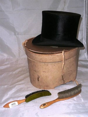 Lot 400 - A top hat, boxed and two brushes