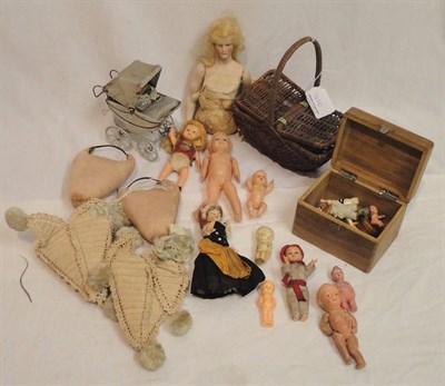 Lot 1010 - Assorted Miniature Dolls and Accessories including a grey painted dolls house pram with silk...