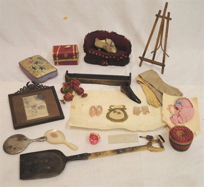 Lot 1014 - Assorted Dolls Accessories including pair of kid leather gloves; gilt metal easel; embroidered silk