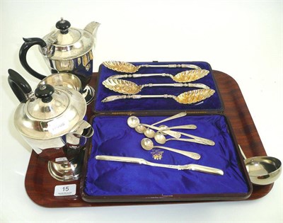 Lot 15 - Plated flatware, cased plated berry spoons etc