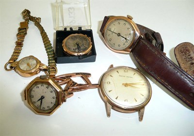 Lot 334 - Two gent's 9ct gold wristwatches and three lady's wristwatches with cases stamped '375'