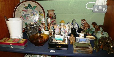 Lot 343 - A shelf of ceramics and ornamental items including Chinese crackle glaze charger, figure...