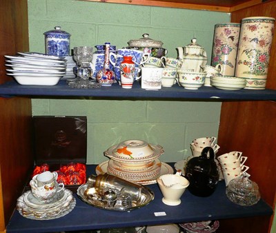 Lot 347 - Burleigh ware part dinner service, Alfred Meakin teaset, George Jones ";Abbey"; wares etc (on...