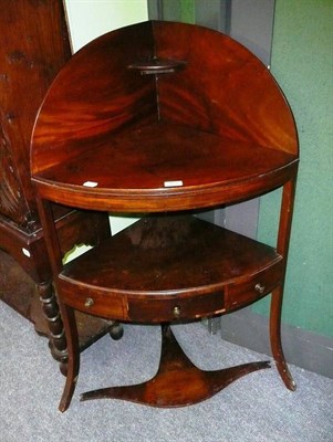 Lot 469 - A mahogany corner washstand