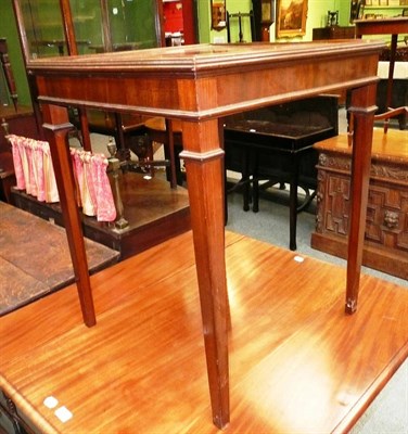 Lot 486 - A mahogany square top occasional table