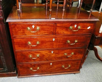 Lot 567 - Mahogany chest of drawers