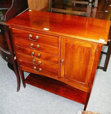 Lot 589 - A mahogany music cabinet