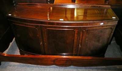 Lot 599 - Small mahogany sideboard