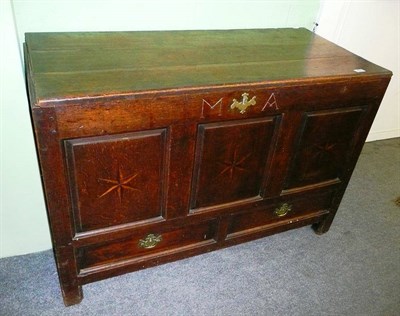 Lot 624 - An 18th century oak Dower chest