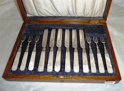 Lot 3 - Mother of pearl handled silver dessert knives and forks