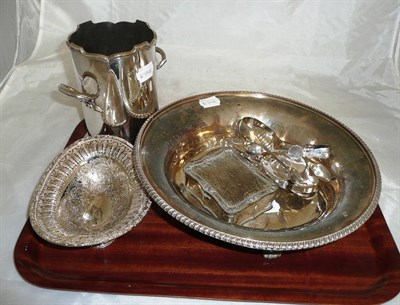 Lot 7 - A small quantity of plate