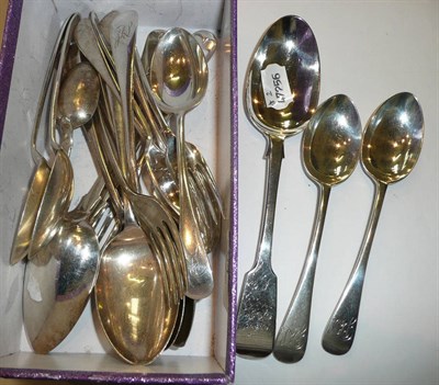 Lot 64 - A quantity of silver flatware