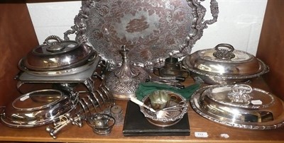 Lot 113 - Quantity of electroplated ware including entree dishes, tray, warmers etc