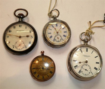 Lot 178 - A silver pocket watch, two fob watches, and a gun metal pocket watch (4)