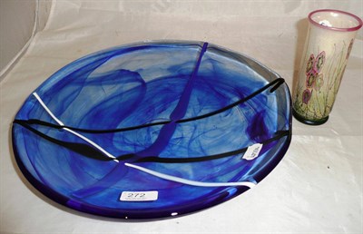 Lot 272 - A Kosta Boda glass dish, boxed and an Art Glass vase