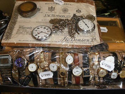 Lot 331 - A quantity of watches and costume jewellery