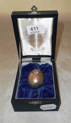 Lot 411 - A Mappin & Webb silver egg