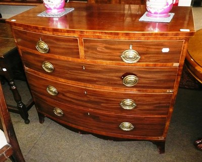 Lot 654 - Georgian mahogany four height bow front chest of drawers