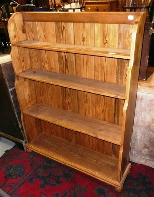 Lot 698 - Pine open bookcase