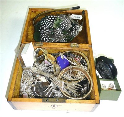 Lot 3 - Assorted silver jewellery, wristwatches, a jet brooch etc