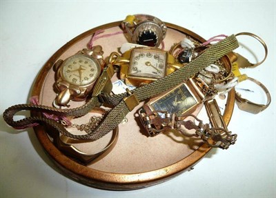 Lot 50 - A collection of assorted gold and yellow metal jewellery including watches etc