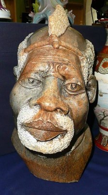 Lot 365 - Bust depicting an African gentleman