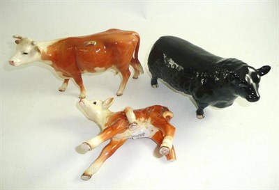 Lot 367 - Beswick Aberdeen Angus bull, first version Hereford cow and large calf (a.f.)