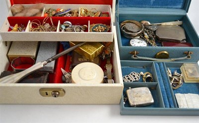 Lot 464 - Two boxes of costume jewellery