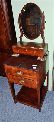 Lot 683 - A Georgian mahogany toilet mirror and a commode