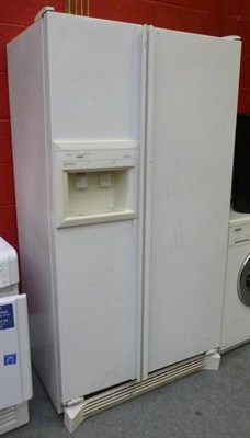 Lot 758 - Amana American fridge-freezer