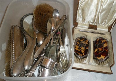 Lot 455 - Pair of silver mounted hair brushes and assorted cutlery etc