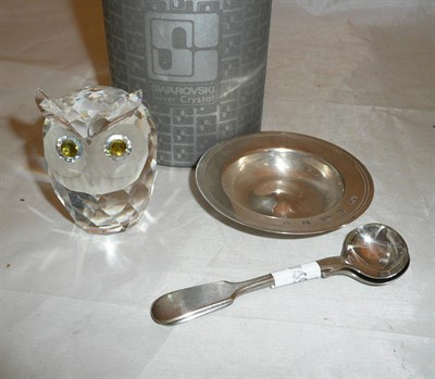 Lot 482 - A Swarovski owl, boxed, a silver dish and two plated salt spoons