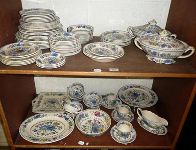 Lot 504 - A collection of Mason's Regency dinnerware including two tureens etc