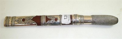 Lot 128 - Eastern 19th century dagger