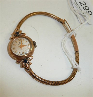 Lot 299 - A lady's 9ct gold wristwatch