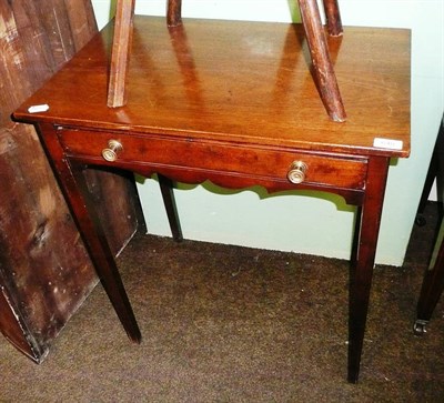 Lot 640 - A 19th century mahogany single drawer side table