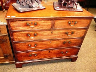 Lot 660 - Georgian mahogany chest of drawers