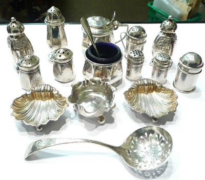 Lot 101 - Fifteen small items of silver mainly condiments, 5oz