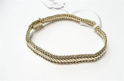 Lot 131 - A 14ct gold fancy link bracelet stamped, '585', 18gms