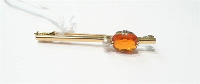 Lot 132 - A 14ct gold fire opal and pearl bar brooch