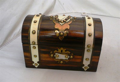 Lot 166 - A coromandel jewellery box