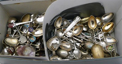 Lot 219 - A quantity of silver, white metal and plated souvenir spoons