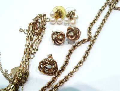 Lot 250 - A 9ct gold rope necklet and bracelet, a gate bracelet and assorted earrings