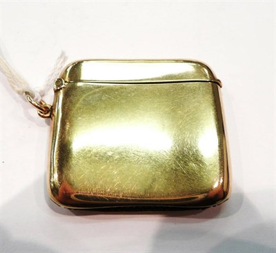 Lot 388 - A 9ct gold vesta case, approximately 30g