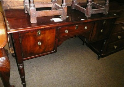 Lot 658 - Georgian mahogany sideboard