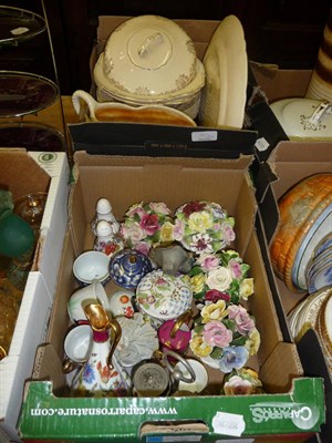 Lot 737 - A quantity of ceramics including tea wares, sewing machine, mantel clock and sundry, etc in...